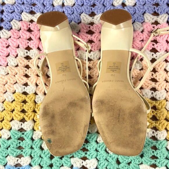 Marc Fisher Cream Off White Quilted Strappy Sandals Heels Hamora 7 M Square Toe - Picture 8 of 11